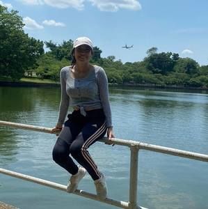 Meet your Posher, Elena